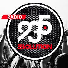 93.5